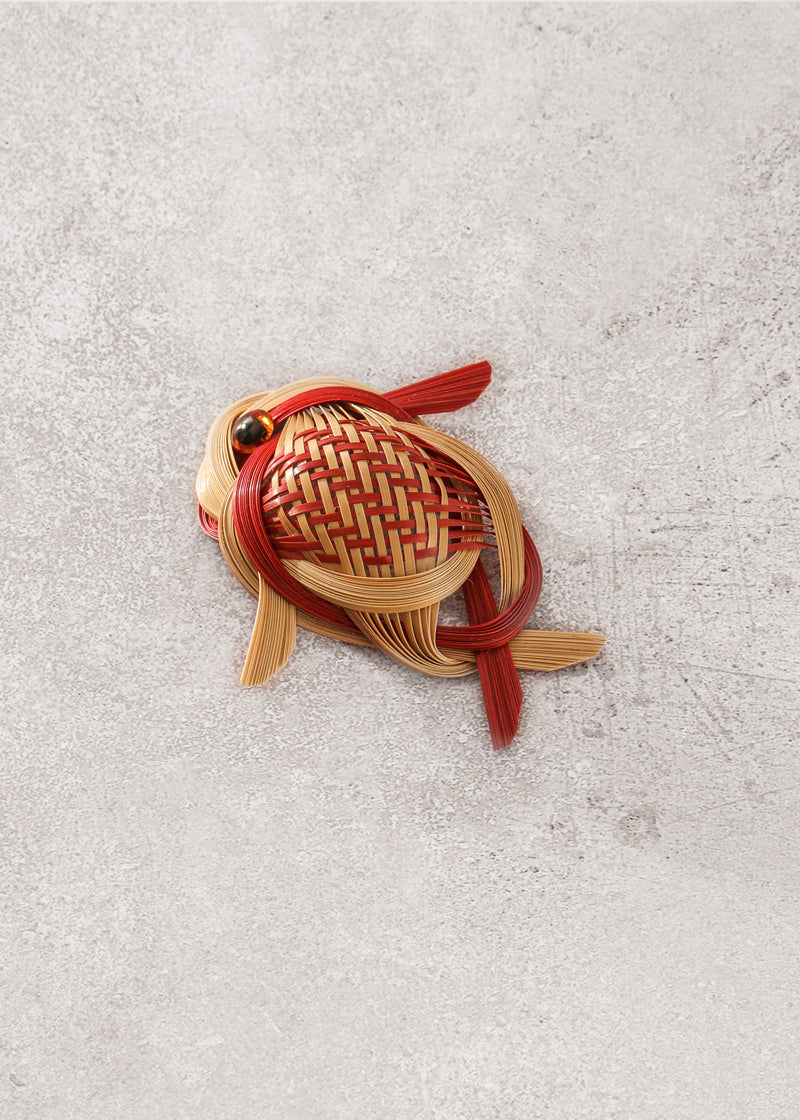 Bamboo woven fish brooch